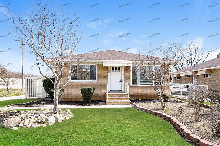 1st image of 4863 Southwood Dr