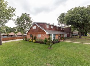 2401 Summit Dr, Irving, TX 75062