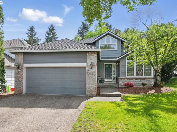 15160 SW Kingbird Dr, Beaverton, OR 97007