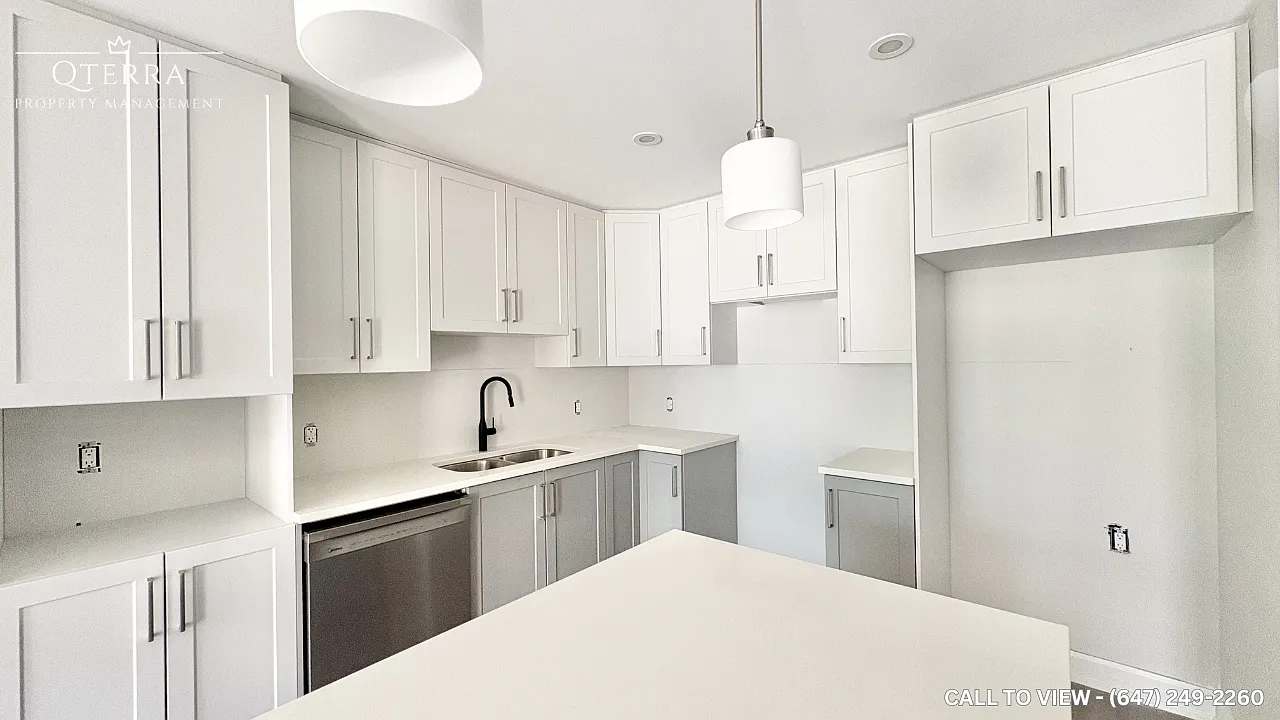 2 bed, 900 sqft, $2,250 — Photo 2