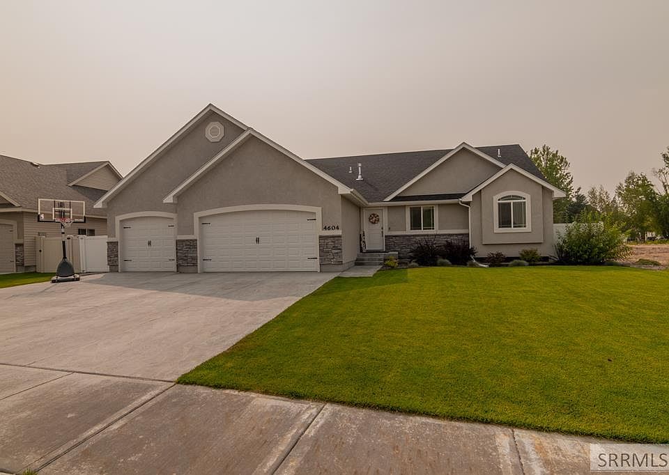 1st image of 4604 Greystone Ln