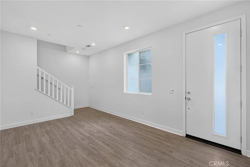 2 bed, 1530 sqft, $3,800 — Photo 3