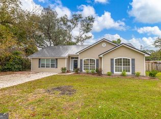 210 Glen Meadows Cir, Brunswick, GA 31523