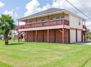 5213 Greenwich St, Sabine Pass, TX 77655