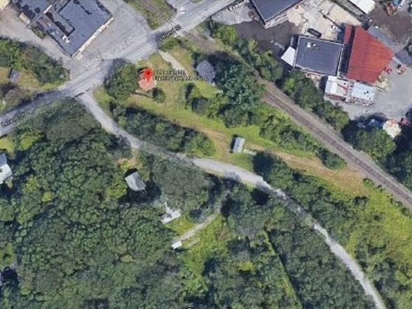 01702 Real Estate 01702 Homes For Sale Zillow