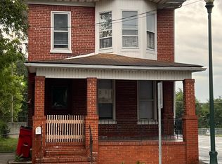 310 S Queen St, Martinsburg, WV 25401