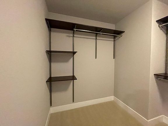 3rd image of 333 S Monroe St #114