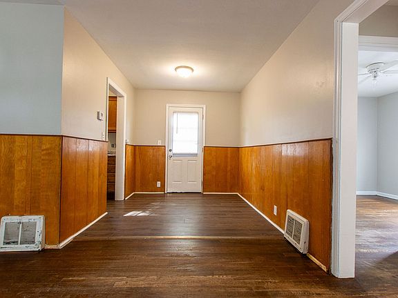 4th image of 2503 Franklin St