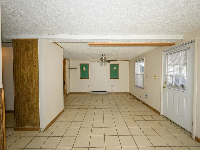 1280 W Vine St — Photo 12