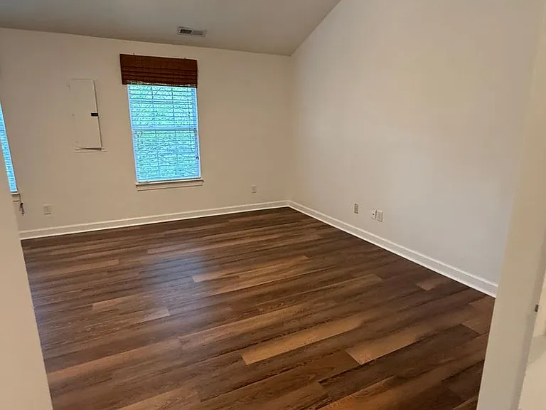 2110 Portofino Ct — Photo 14