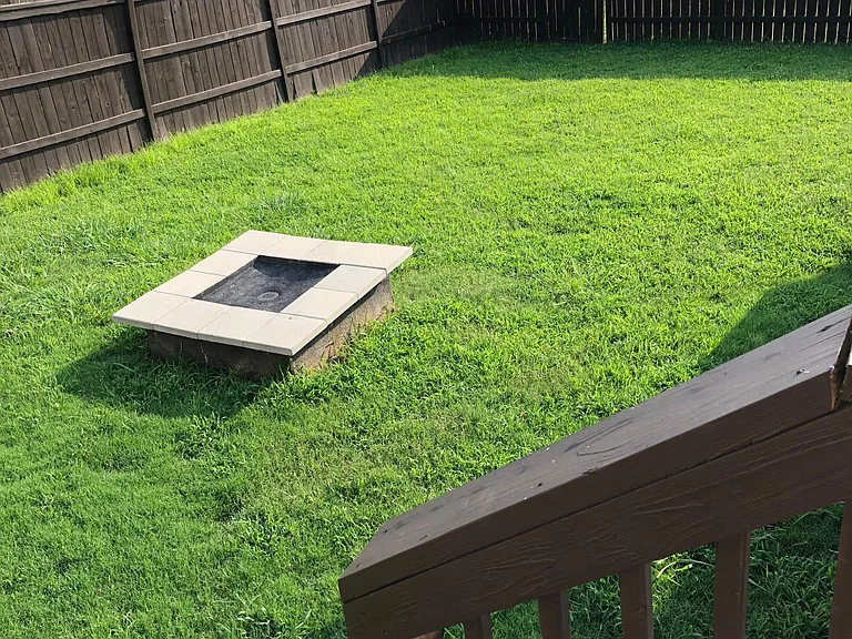 Backyard firepit