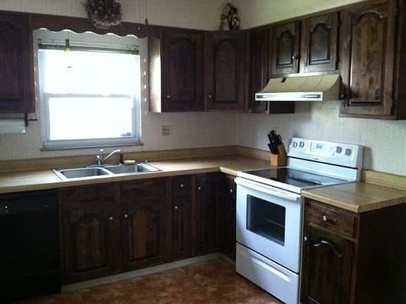 View 1 of kitchen