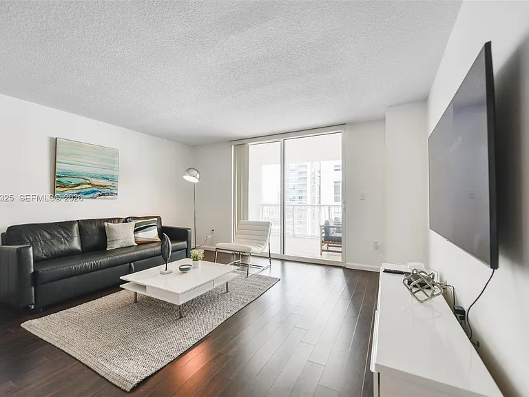 1200 Brickell Bay Dr #3614 — Photo 6