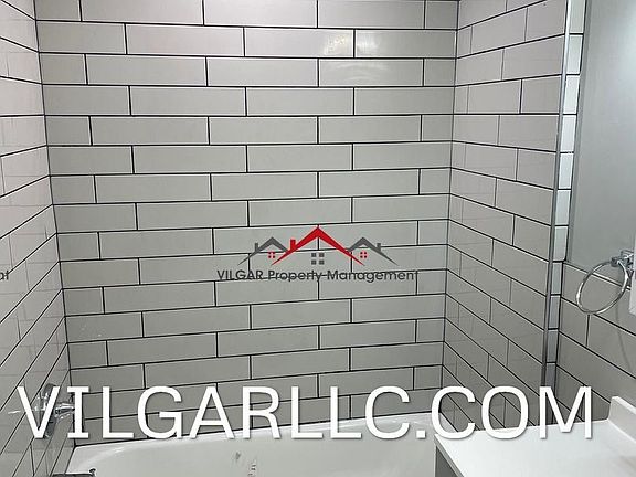 4th image of 4735 Hohman Ave #10741552