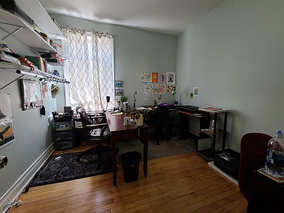 5th image of 4642 N St Louis Ave #2
