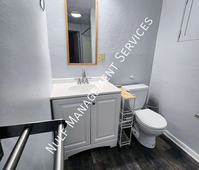 4502 Butler St #2 — Photo 6
