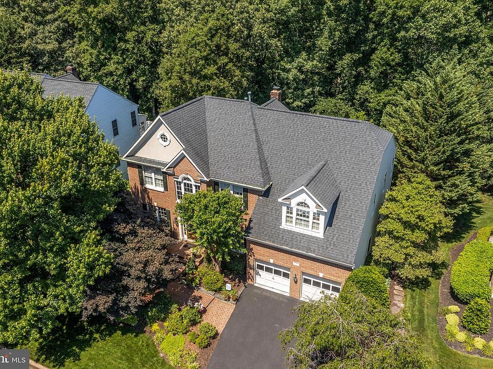 1st image of 15187 Windy Hollow Cir