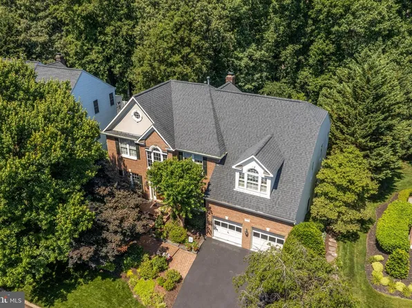 15187 Windy Hollow Cir, Gainesville, VA 20155