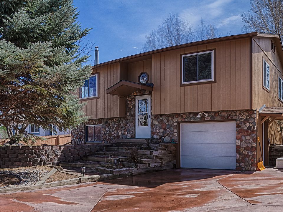 2nd image of 95 Vista Ct