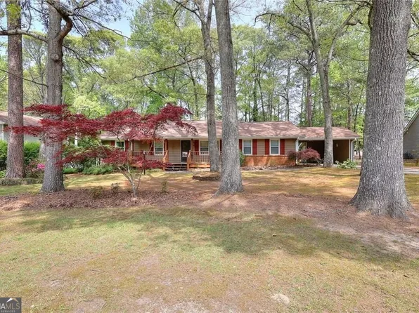 2439 Ellis Ct, Snellville, GA 30078