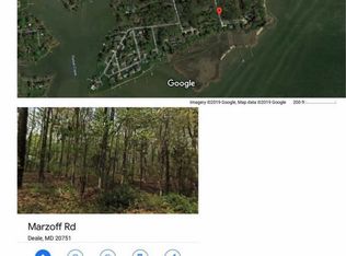 950 Marzoff Rd, Deale, MD 20751