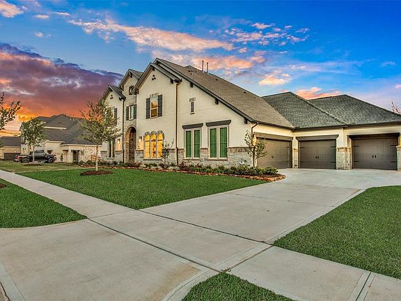 3rd image of 29811 Forest Hill Ln