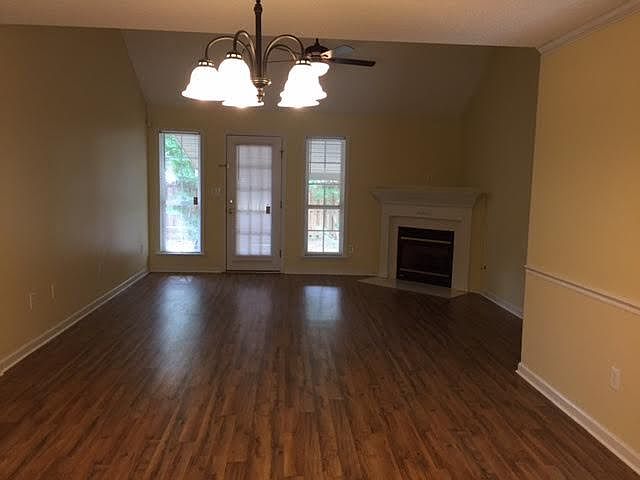 1st image of 110 Harvestwood Dr