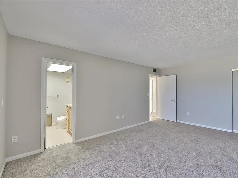 1270 Gulf Blvd #1706 — Photo 19