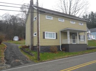 1134 Station Rd, Twin Rocks, PA 15960