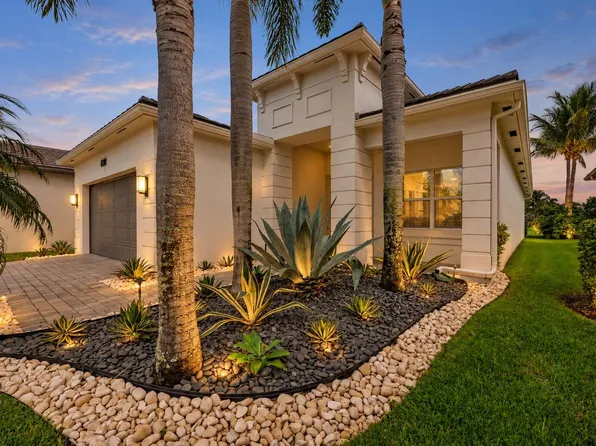 8543 Julian Alps Lane, Boynton Beach, FL 33473
