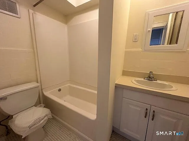 218 Bedford St #4B — Photo 7