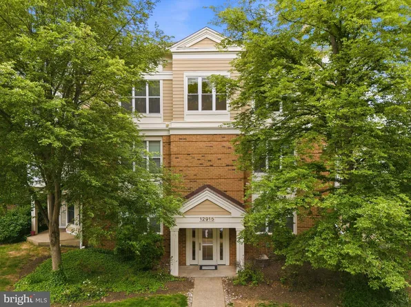 12915 Alton Sq APT 216, Herndon, VA 20170