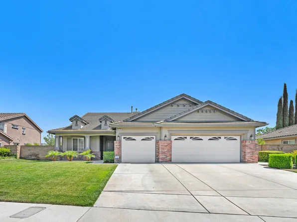 530 Silverhawk Dr, Corona, CA 92879