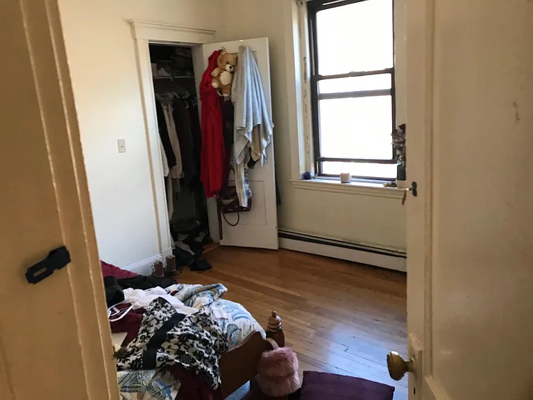 451 Park Dr — Photo 6