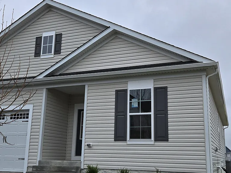107 Alabaster Ln — Photo 1