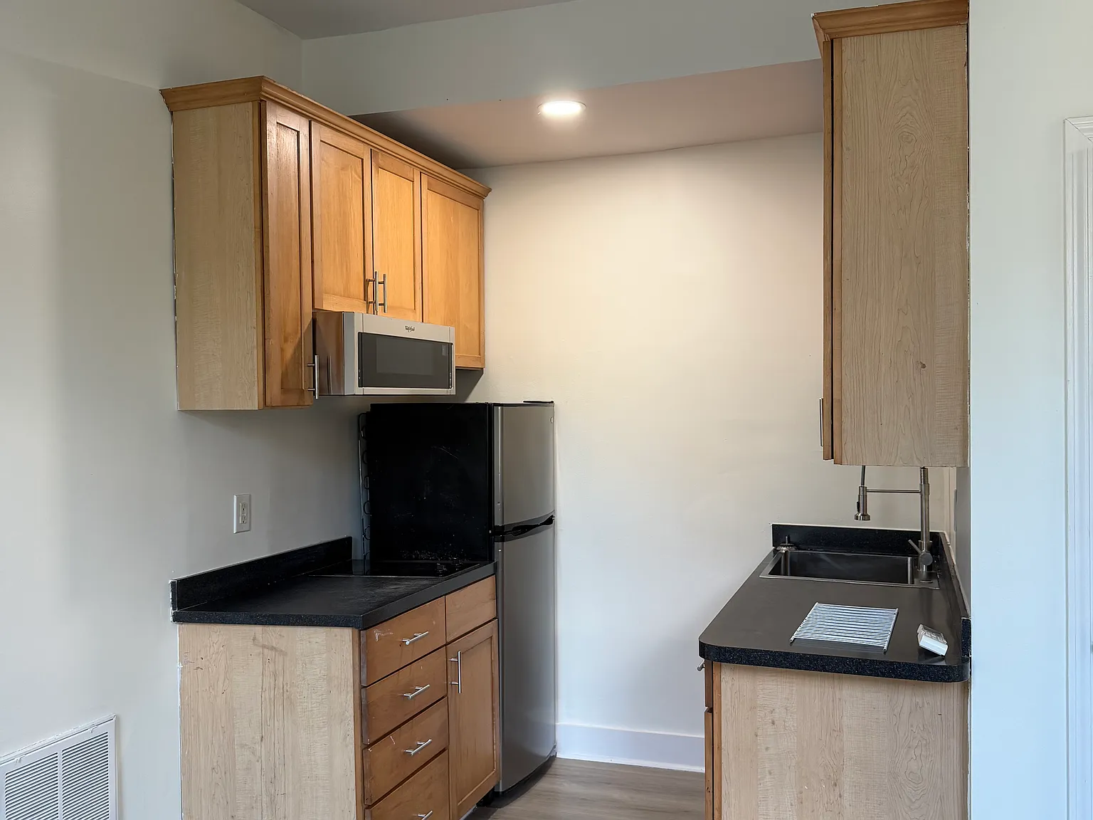 Studio, $1,775 — Photo 3