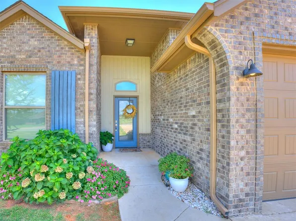 19575 Pioneer Way, Cashion, OK 73016