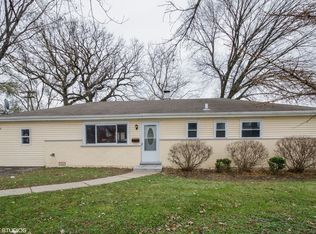 9381 Noel Ave, Des Plaines, IL 60016