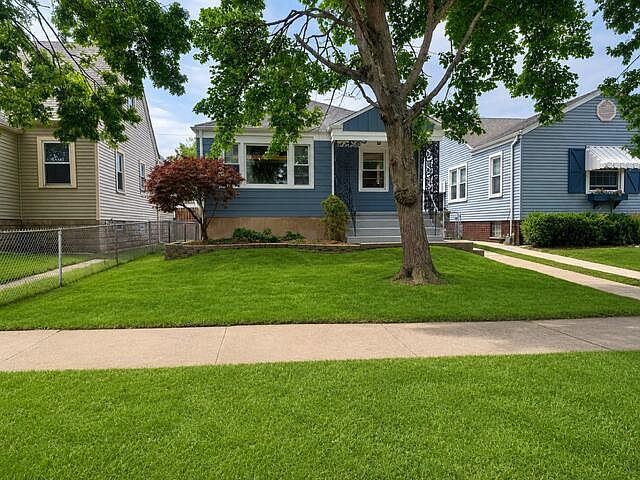 1st image of 1717 Warwick Ave