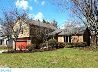 1090 Melinda Dr, Westerville, OH 43081