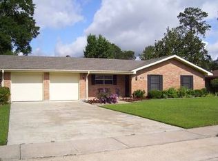 214 Bonvue St, Lake Charles, LA 70605