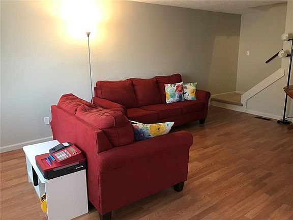 5th image of 2054 Bear Creek Dr