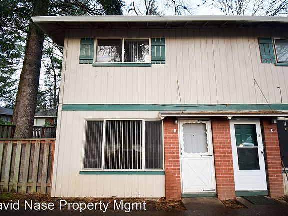 2nd image of 9425 SW Tauchmann St APT I