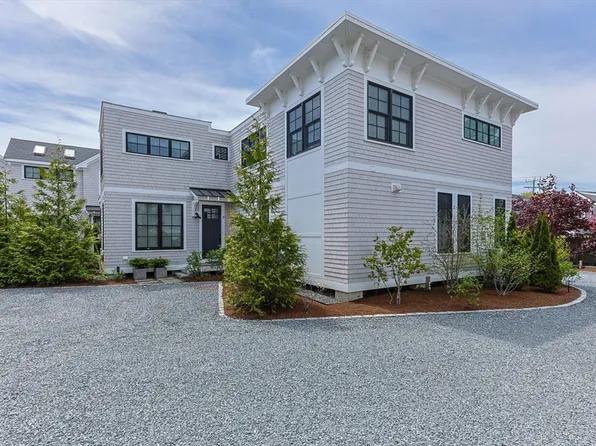 350 Bradford St Unit 7, Provincetown, MA 02657