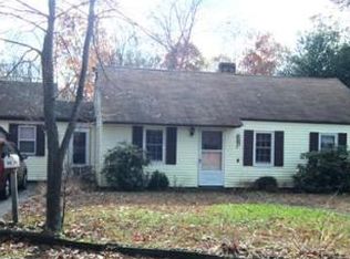 49 Rayburn Rd, Stoughton, MA 02072