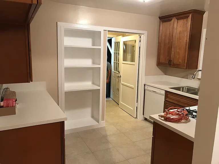 324 W E Street Kitchen