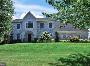 1915 Carlton Pl, Lancaster, PA 17601