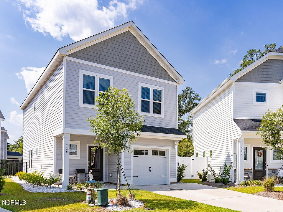 1st image of 736 Cypress Village Place