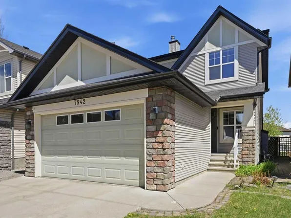 7942 Cougar Ridge Ave SW, Calgary, AB T3H 5L3