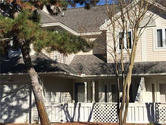 2nd image of 52044 Canal Ct #52044
